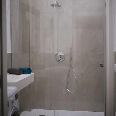 Amira Apartment